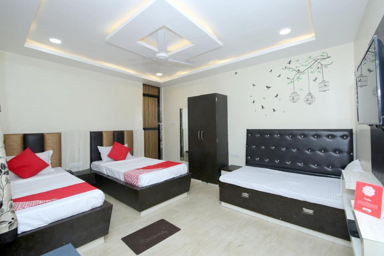 Oyo Flagship 27933 Hotel Green Valley Rāipur Exteriör bild