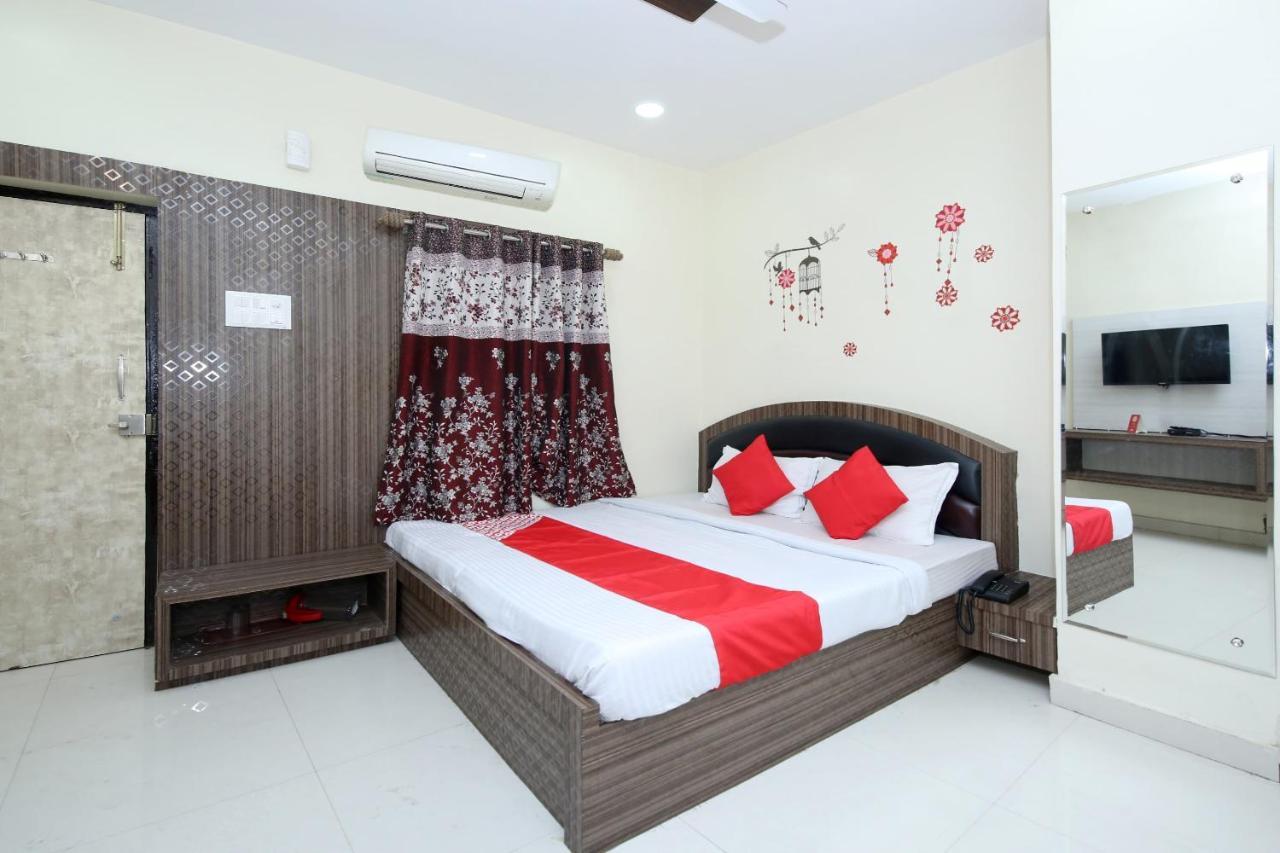 Oyo Flagship 27933 Hotel Green Valley Rāipur Exteriör bild
