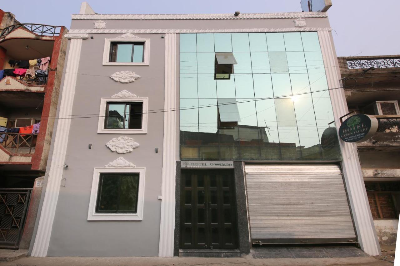 Oyo Flagship 27933 Hotel Green Valley Rāipur Exteriör bild