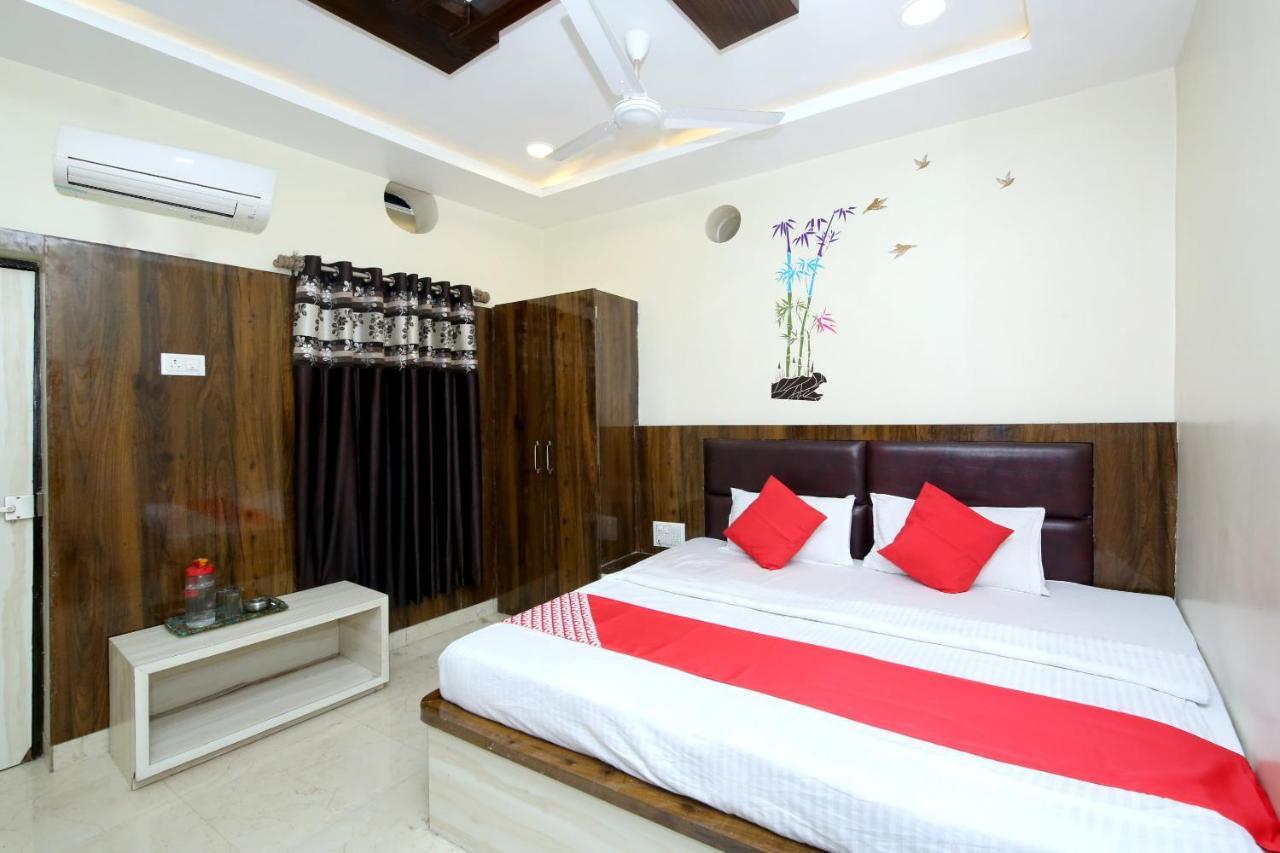 Oyo Flagship 27933 Hotel Green Valley Rāipur Exteriör bild